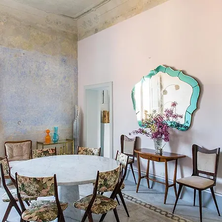 Casa Iris